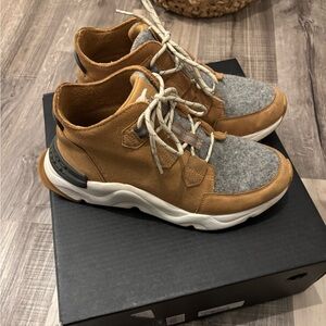 Sorel Tan and Gray Women’s Sneakers